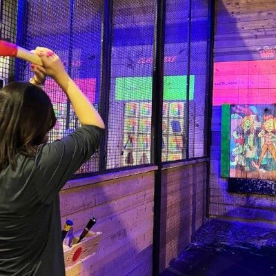 Class Axe Throwing Cincinnati Ohio