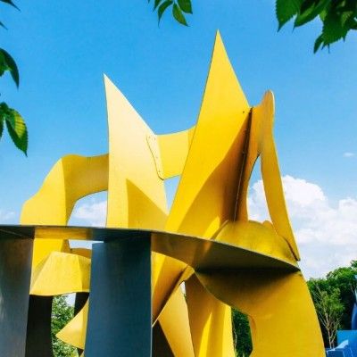 Pyramid Hill Sculpture Park & Museum