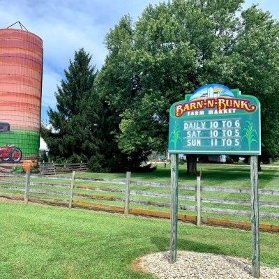 Barn N Bunk Farm Market, Trenton Ohio