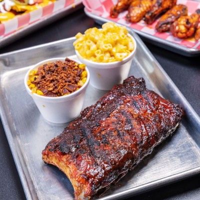 Rack of Ribs, Brent's Smokin' Butts & Grill