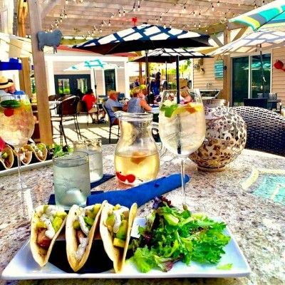 Cozy's Cafe & Pub, Liberty Township