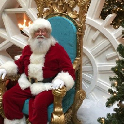 Image file libertycentersantalarge.jpg