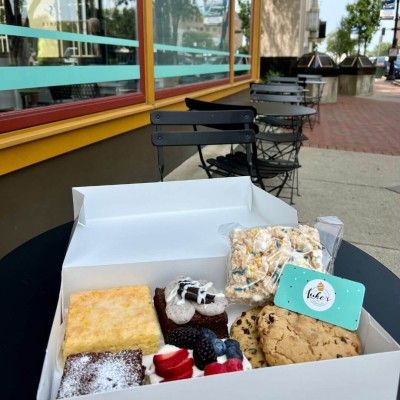 Luke's Custom Cakes, Hamilton Ohio
