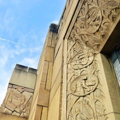 Robert McCloskey Carvings, Hamilton Municipal Building