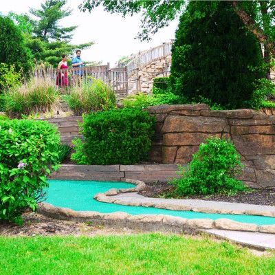Outdoor Mini-Golf, Fairfield Fun Center