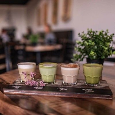 Tea Flight, State Street Coffee