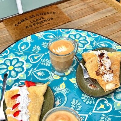 The Cracked Pot Coffee & Crepes, Middletown Ohio