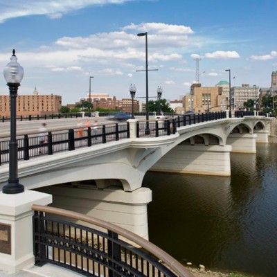 High-Main Bridge in Hamilton