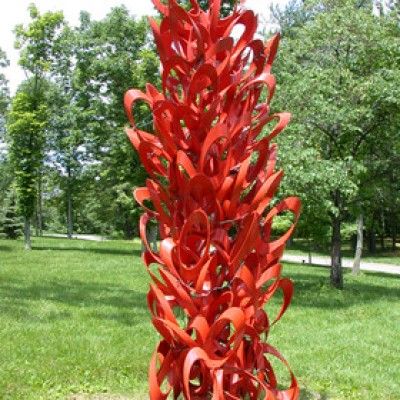 Torre 2 sculpture