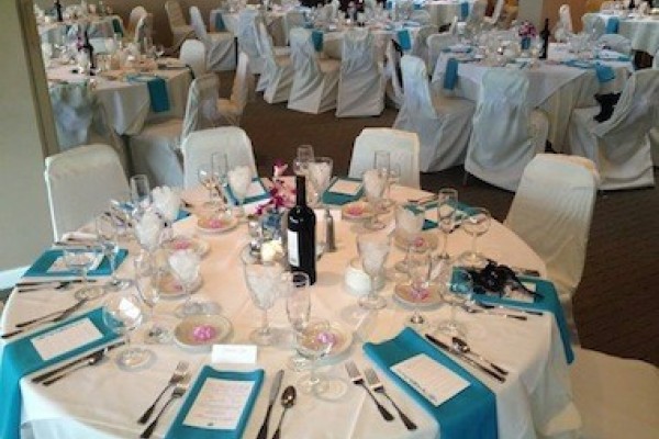 Image file banquet-br_fb0ba861-5056-a36a-09afb934b63045fe.jpg