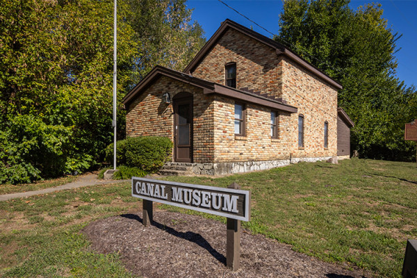 Image file canalmuseum_E247D1FC-A19E-289D-B51D1D2828A55C29-e247d01e9ed91b9_e247dab3-c322-5ff2-4b733fb96528303e.jpg