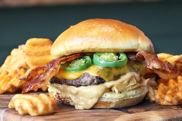 Image file gaslightbrewhouseburger_B6F5D1B6-5056-A36A-09B73AC77AEA2705-b6f5d0055056a36_b6f5d86b-5056-a36a-091a4a2a86d96387.jpg