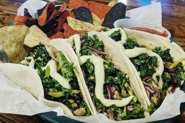 Image file pulledporktacos_1E3BB780-5056-A36A-09AD1E051E218982-1e3bb6645056a36_1e3bbec5-5056-a36a-09db2b98ecd562ed.jpg