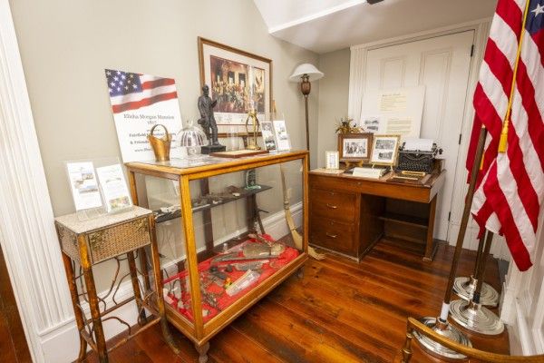 Image file BA4A0106_B8527104-B4D5-3F5F-829ABCEC88257693-b85266b3d075e74_b852d5d5-d50f-ac6d-2ae9744a68919028.jpg