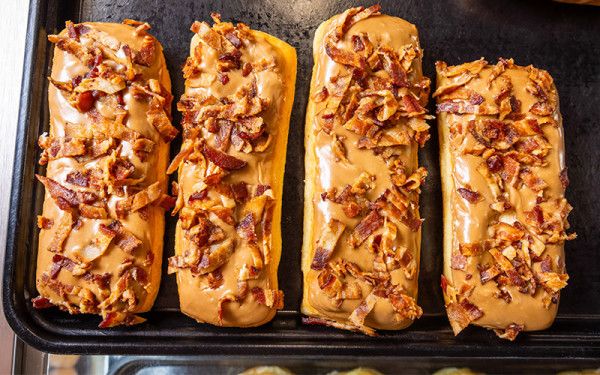 Image file BismarckMapleBacon_0CE4FD05-A8D1-80D9-EC389D0E9FF227E0-0ce4fbafe6756fc_0ce503fe-ec83-7e9f-877590241309136b.jpg