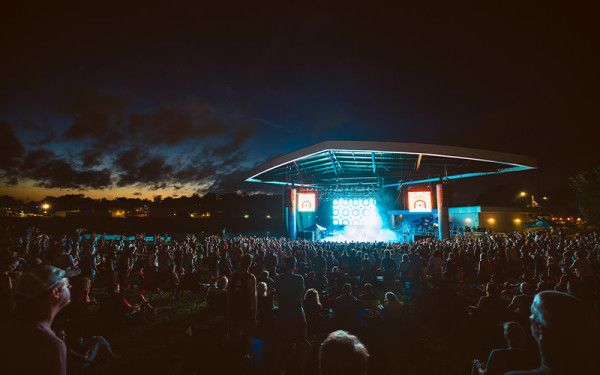 Image file RiversEdgeAmphitheater_E8FF9ED5-9613-2B70-52472E08EAC1E159-e8ff9da39eb2c04_e8ffa52f-d414-42a0-2659ab8fef1b603d.jpg