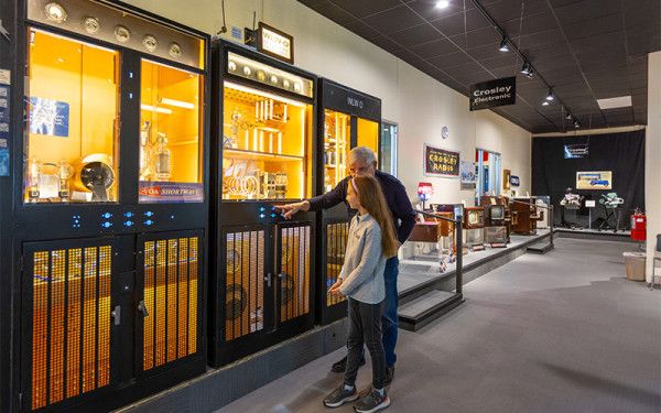 Image file VOAMuseum_18F15C6E-A5E0-F865-FD7A445009B66FB1-18f15ba0d25923e_18f1632a-d13f-b67e-08e3567ec5f9c2ad.jpg