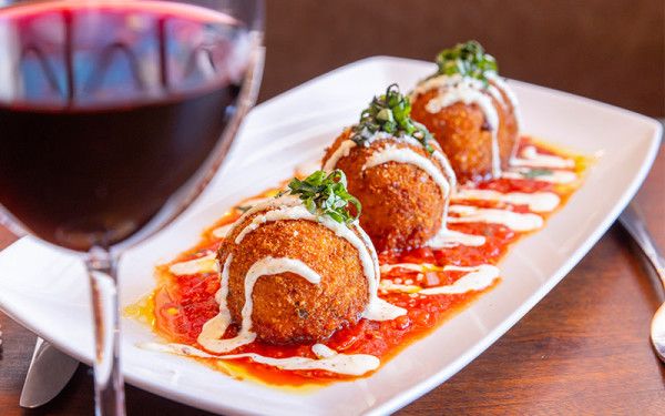 Image file carusosmeatballs_1649EF21-E1DF-F9DC-D6D2E7B7028959CA-1649ee31c1312eb_1649f5fc-d8f6-908e-b438f6ee2919fcb9.jpg