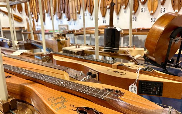 Image file dulcimermuseum_ABE4869C-FE34-D89A-B1B7C23CEBEE2B04-abe484f7d0be181_abe48cd6-a75b-8b03-2b605581a29dcdbd.jpg