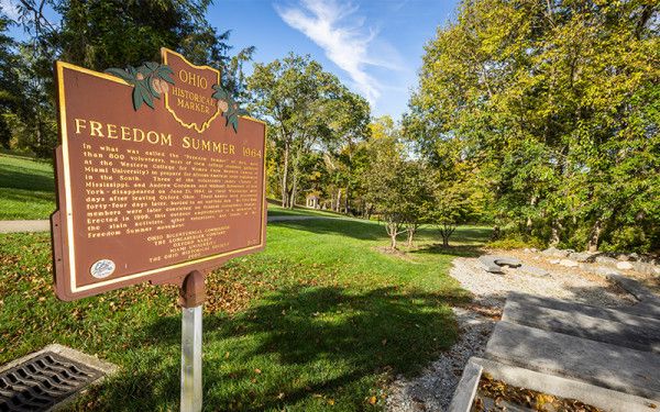 Image file freedomsummermemorial_0E21DEB0-BB7E-D1CA-B584C0904CE38727-0e21dd14e6142f0_0e21e737-a45b-5d3c-2c8a30f9e82da381.jpg