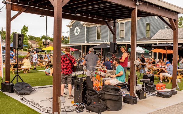 Image file hamiltonsurbanpackyardexterior_40B73E75-BA62-4867-0DAE10BF920FD905-40b73d2feec6ddf_40b745a1-cda4-3101-259b4bfe8a3fe43f.jpg