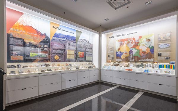 Image file karlelimper_1476E910-EC33-A10E-0ED3DC746909FC1A-1476e7dddf06a0c_1476f0ac-9efa-9598-3a14ce3f5fe09950.jpg