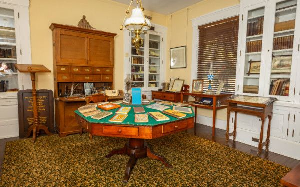 Image file mcguffeyreader_15810728-B6BC-DC2E-2A709D259B09870E-15810479078566a_15810e2b-02e1-9963-38490c32d25dcbd2.jpg