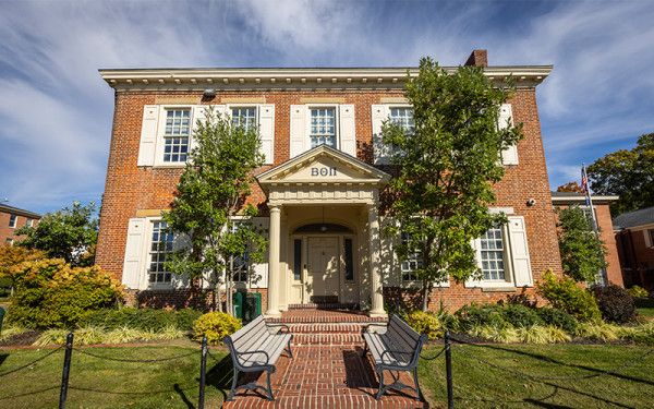 Image file miamiuniversity_17E6CA14-0BA6-8DAC-F81BD4F5CBAA3174-17e6c8e5949bf10_17e6d167-0a74-4733-196cfe55fa351e69.jpg