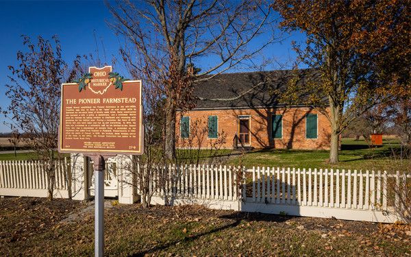 Image file pioneerfarmstead_13B5A654-FE14-2A74-B4B5A11537C5334B-13b5a4aef430e55_13b5ae1b-f7e4-832c-fd2ed15562b5d185.jpg