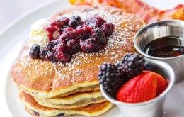 Blueberry Pancakes, Toast & Berry Liberty Center