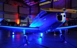 Image file Warbirdslsiting0-808df9cd5056a36_808dfb4d-5056-a36a-09f2b80f0e1390a7.jpg