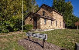 Image file canalmuseum_E247D1FC-A19E-289D-B51D1D2828A55C29-e247d01e9ed91b9_e247dab3-c322-5ff2-4b733fb96528303e.jpg