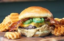 Image file gaslightbrewhouseburger_B6F5D1B6-5056-A36A-09B73AC77AEA2705-b6f5d0055056a36_b6f5d86b-5056-a36a-091a4a2a86d96387.jpg
