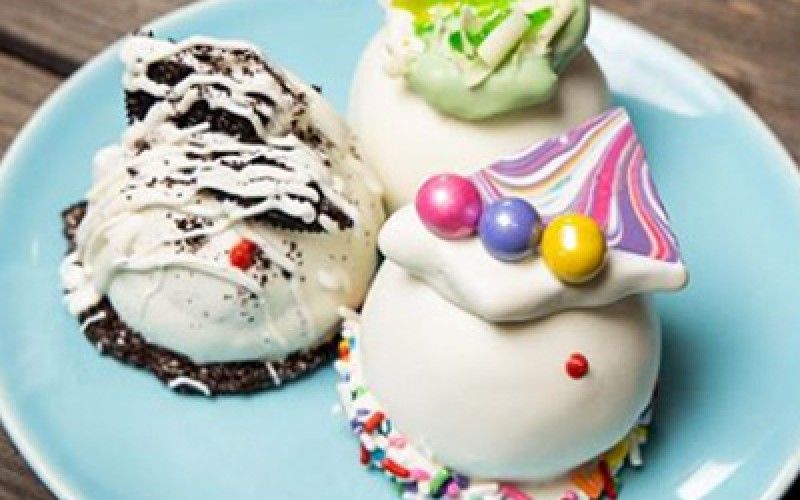 Ruby's Truffle Cakes