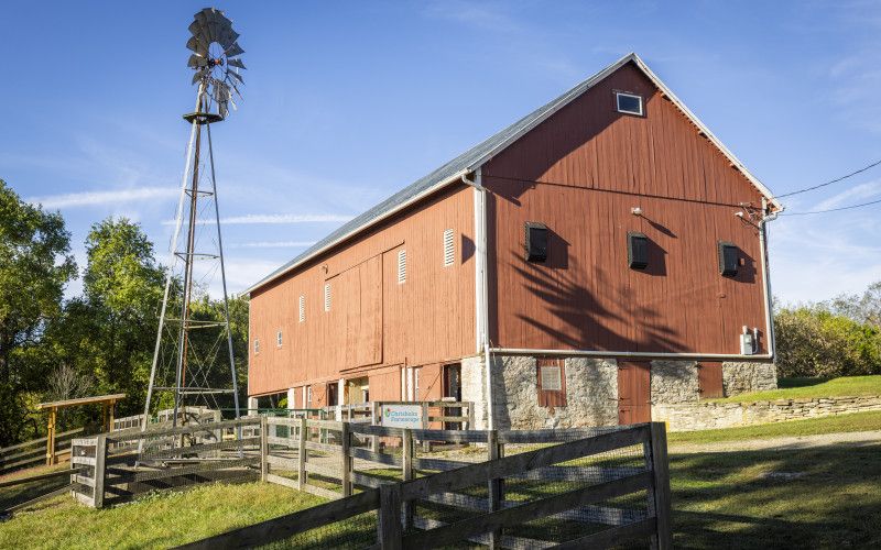 Red Barn at Chrisholm MetroPark