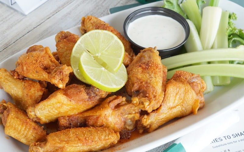 Image file putterssportsgrill_50E2EF77-5056-A36A-09E9727082CE43EB-50e2ee1f5056a36_50e2f6ba-5056-a36a-09d40a9ef0418a9e.jpg