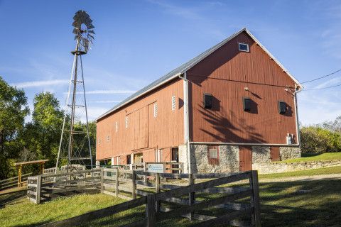 Red Barn at Chrisholm MetroPark